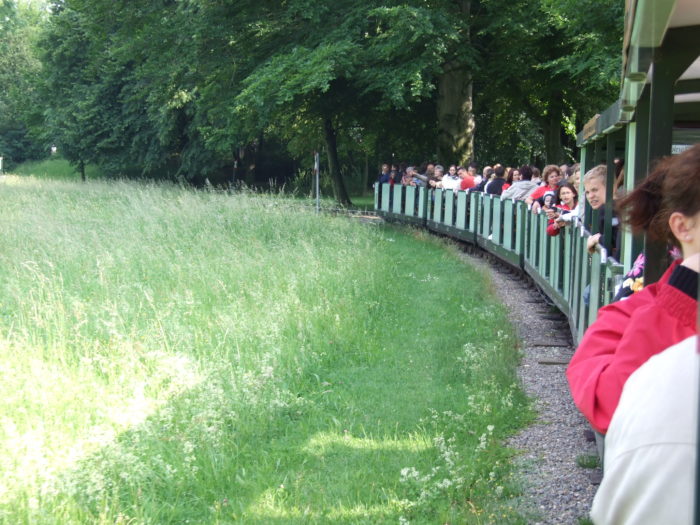 Blick aus der Parkeisenbahn Dresden im Großen Garten
