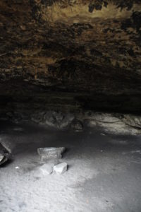 Höhle am Kleinhennersdorfer Stein