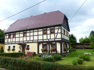 Hübsches Fachwerkhaus in Kleingießhübel