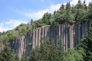 Orgelpfeifen am Scheibenberg im Erzgebirge