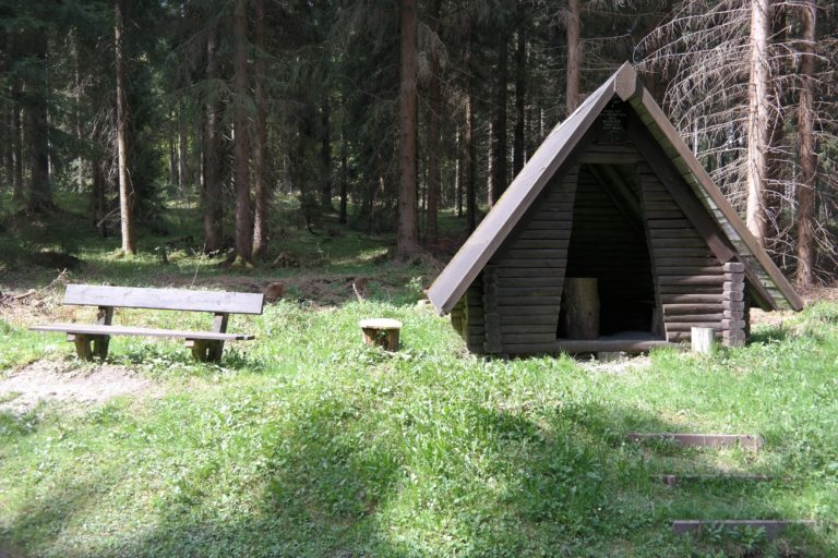 Rasthütte am Kammweg