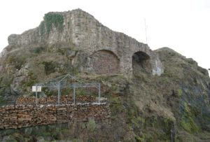 Burgruine in Rechenberg-Bienenmühle
