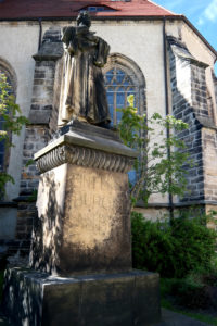 Vor der Stadtkirche St. Marien und Laurentius in Dippoldiswalde
