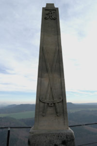 Obelisk für August den Starken und dessen Besteigung