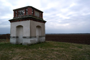 Basisende Quersa als Ausgangspunkt der Großenhainer Grundlinie und der Königlich-Sächsischen Triangulation