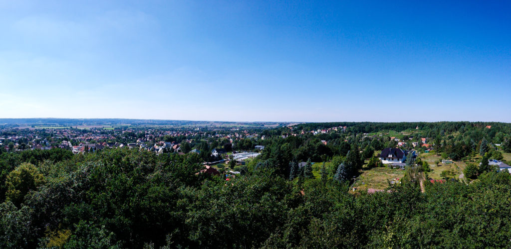 Blick auf Weinböhla und die Elbtalniederung