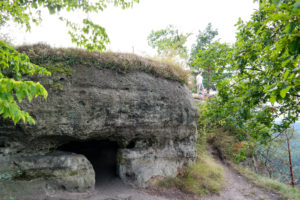 Zisterne der Felsenburg Winterstein
