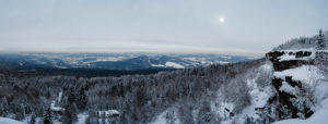 Blick auf das Böhmische Mittelgebirge
