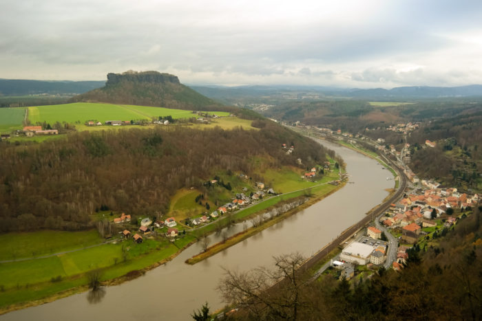 Blick auf die Elbe und den Lilienstein