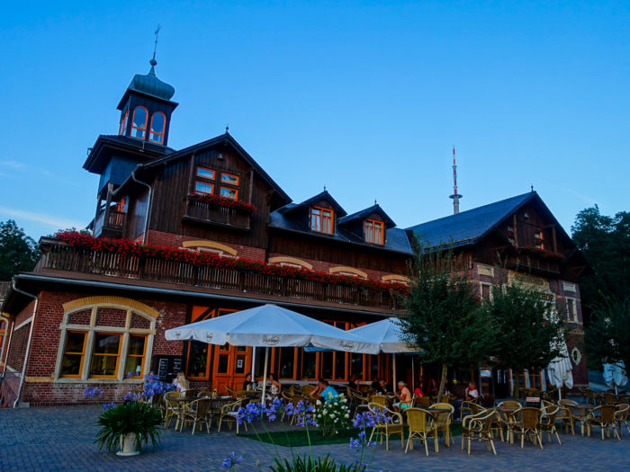 Das Gasthaus Honigbrunnen auf dem Löbauer Berg